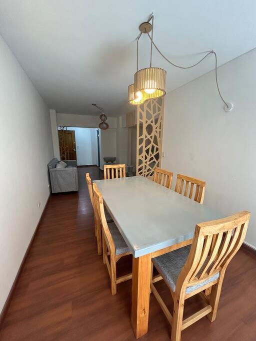 Apartment Dpto En Centro Frente Plaza Independencia *