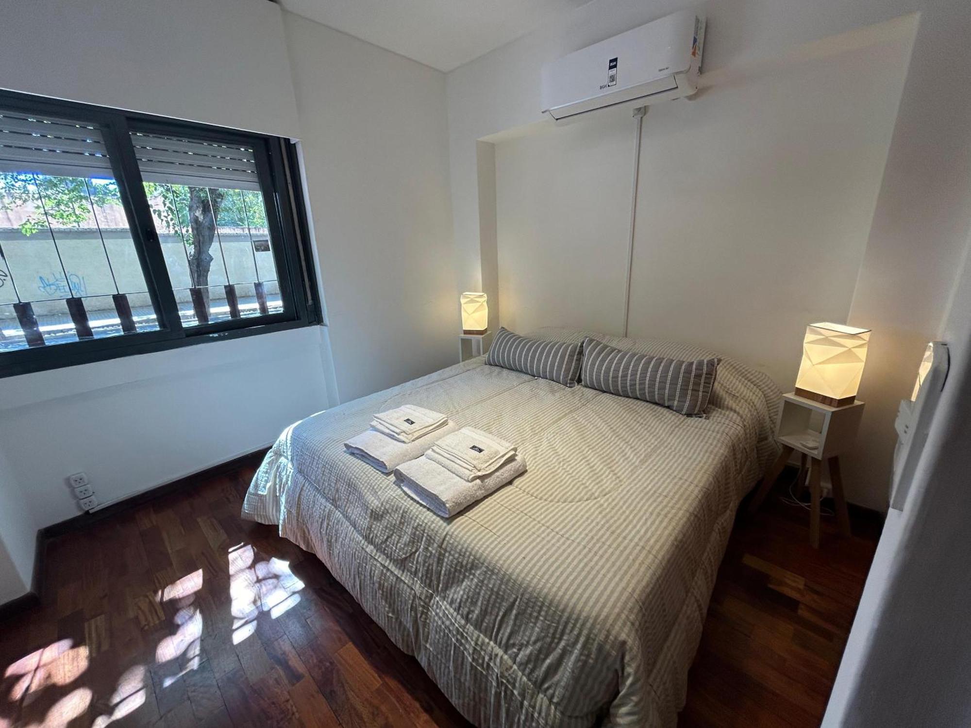 Dpto En Centro Frente Plaza Independencia Apartment Mendoza
